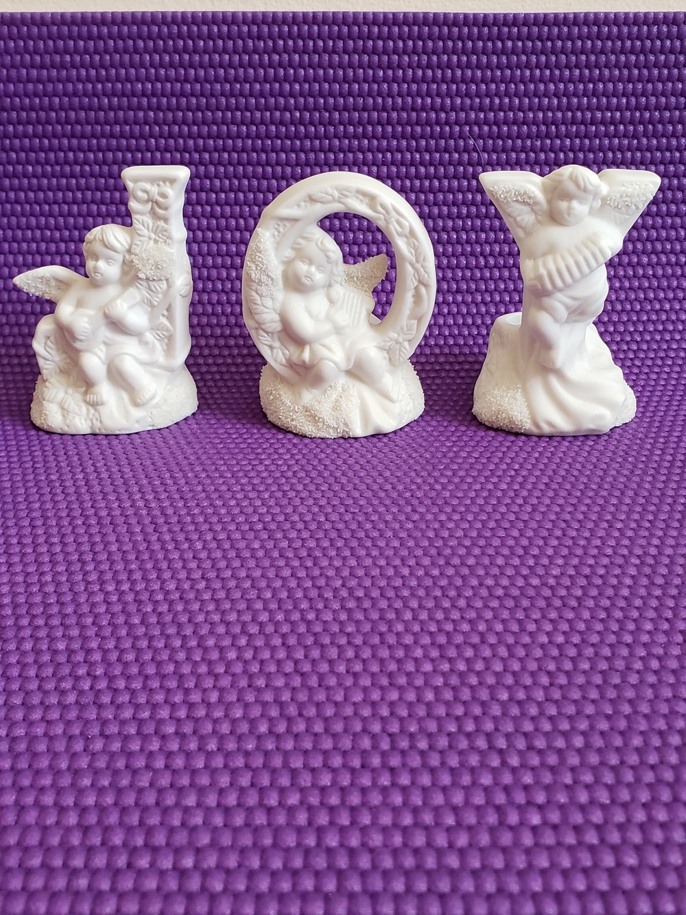 Joy Candle Holder Set New
